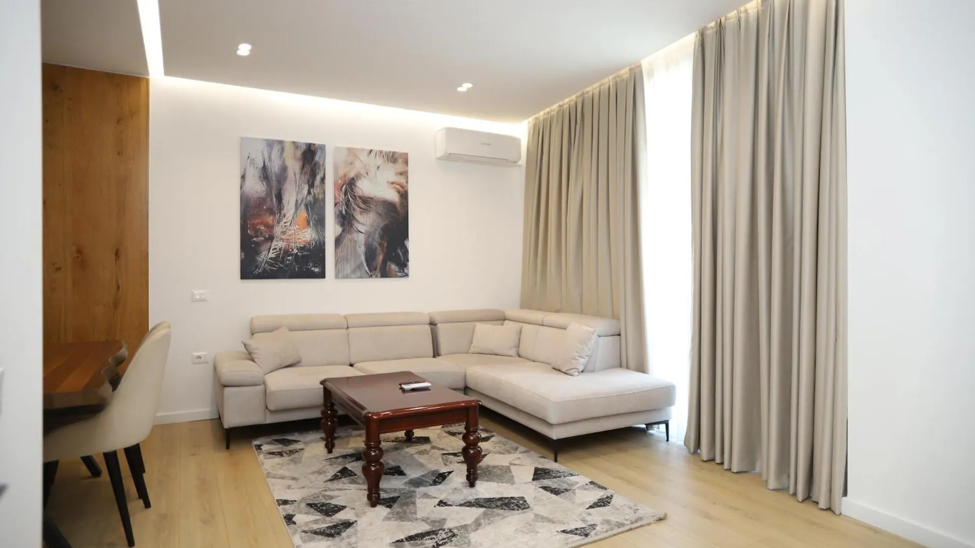 J&D Rooms Korce
