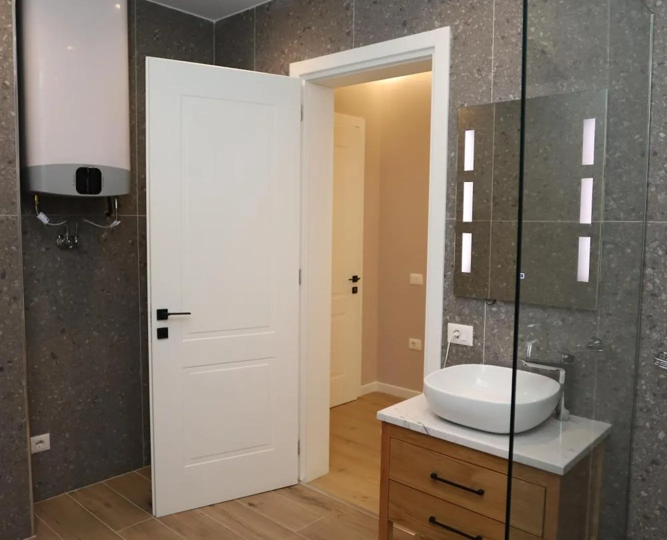 J&D Rooms Korce Penzion
