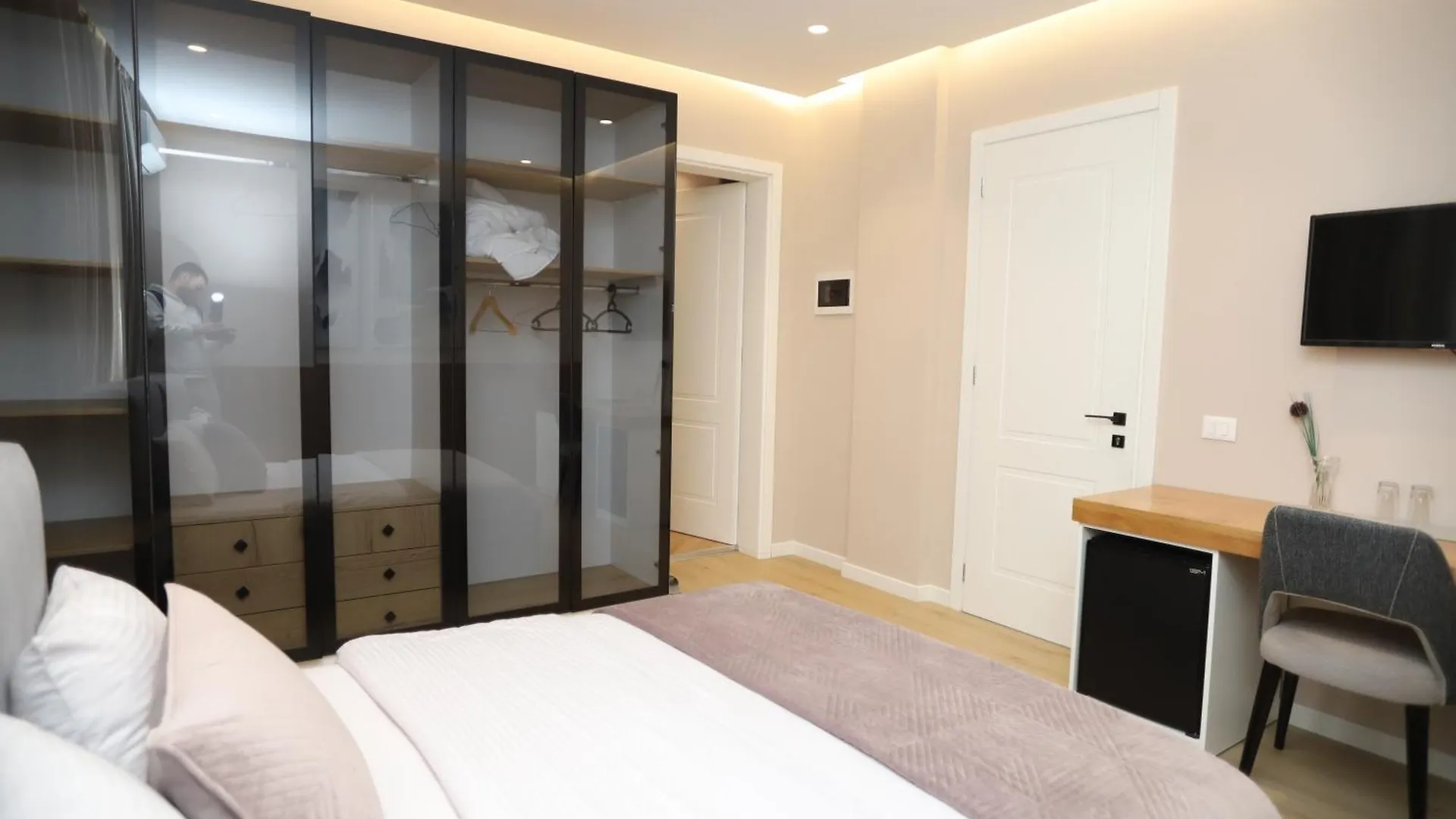 J&D Rooms Korce Penzion